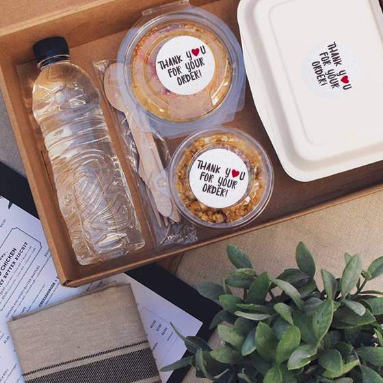 Wholesale packaging sealing stickers thanks for handmade crafts decorative adhesive stickers label