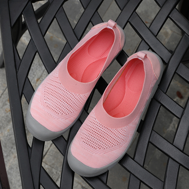 2019 New Cross-border Large Size Women's Shoes Middle-aged Mother's Shoes Fly-woven Breathable Mesh Toe Flat Shoes Casual Shoes for Women