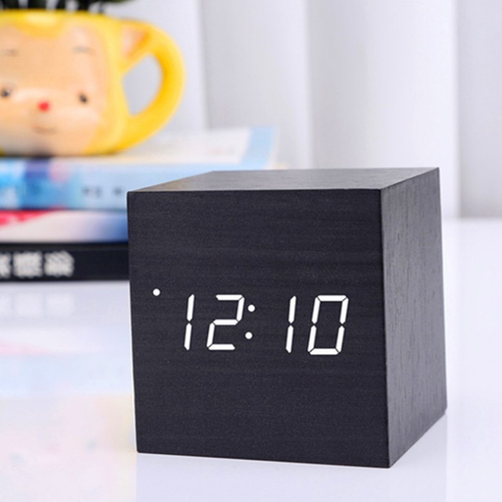 Factory direct student gift electronic clock wholesale multi-function alarm clock creative luminous intelligent led wooden clock