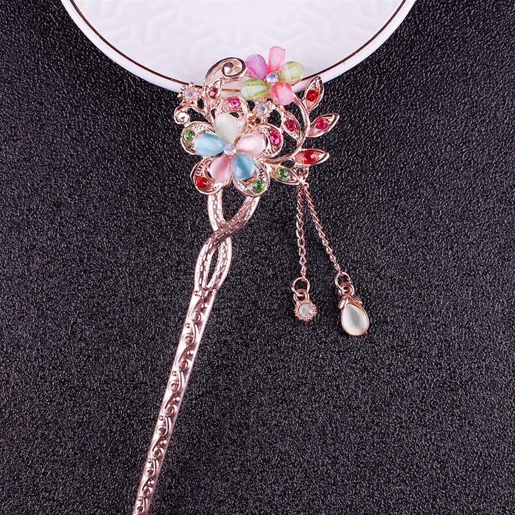 Hot selling hairpin Cat's Eye Stone twin flower classical hair clasp plate jewelry ethnic headdress Cat's Eye source manufacturers