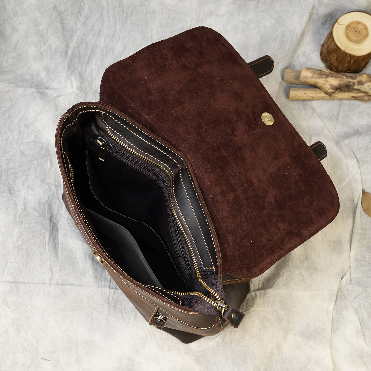 Women's Retro Leather Backpack Multi-functional Crossbody Bag for iPad Crazy Horse Leather Backpack Cross-border Hot Schoolbag