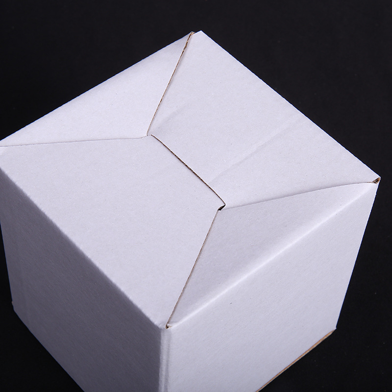 Factory wholesale corrugated three-layer White Paper Box 10cm packaging box long packaging box hardware jewelry packaging box