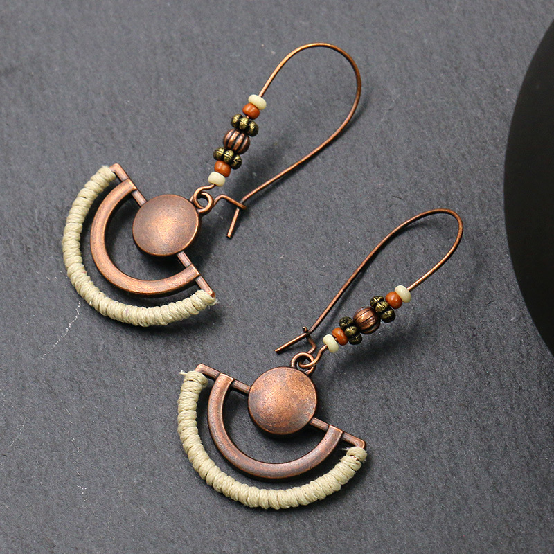 Fashion hot selling retro round earrings women creative flower alloy earrings European and American fashion earrings jewelry wholesale