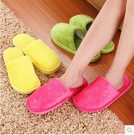 2022 autumn and winter solid color cotton slippers women's home department store warm lovers slippers men's hair a generation of hair