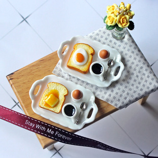 52Dollhouse doll house accessories miniature shooting props model toy hamburger breakfast dish D440