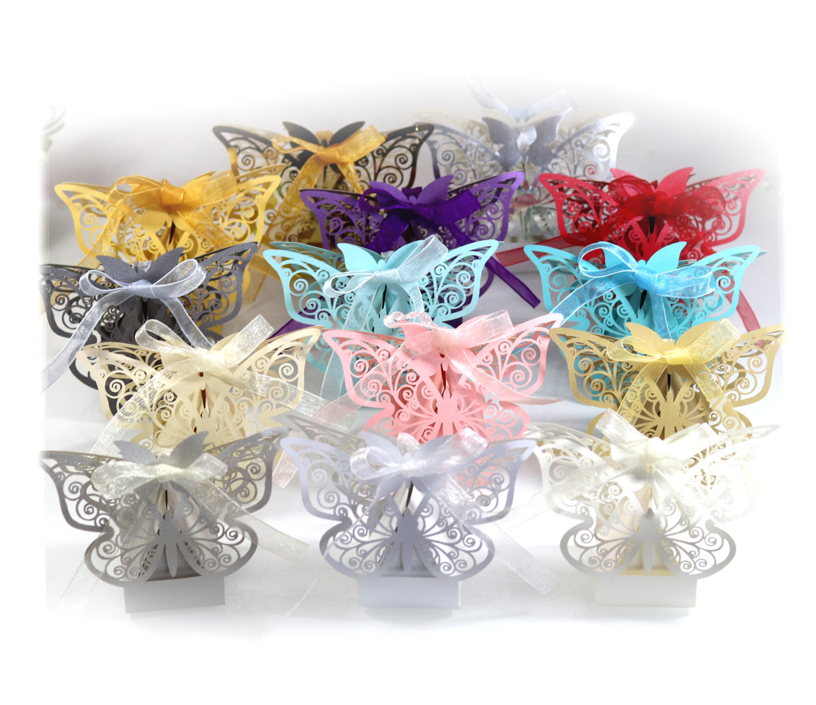 Amazon European wedding candy box chocolate box laser hollow pink butterfly candy box spot wholesale
