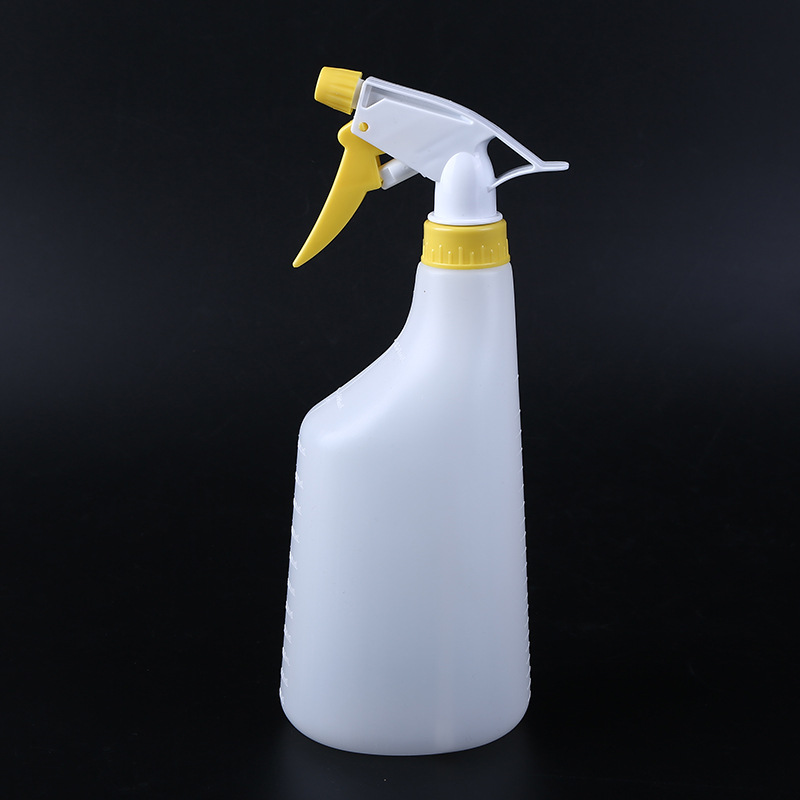 Acid and alkali resistant hand pressure type hospital cleaning small watering can watering water bottle atomizing sprayer four color