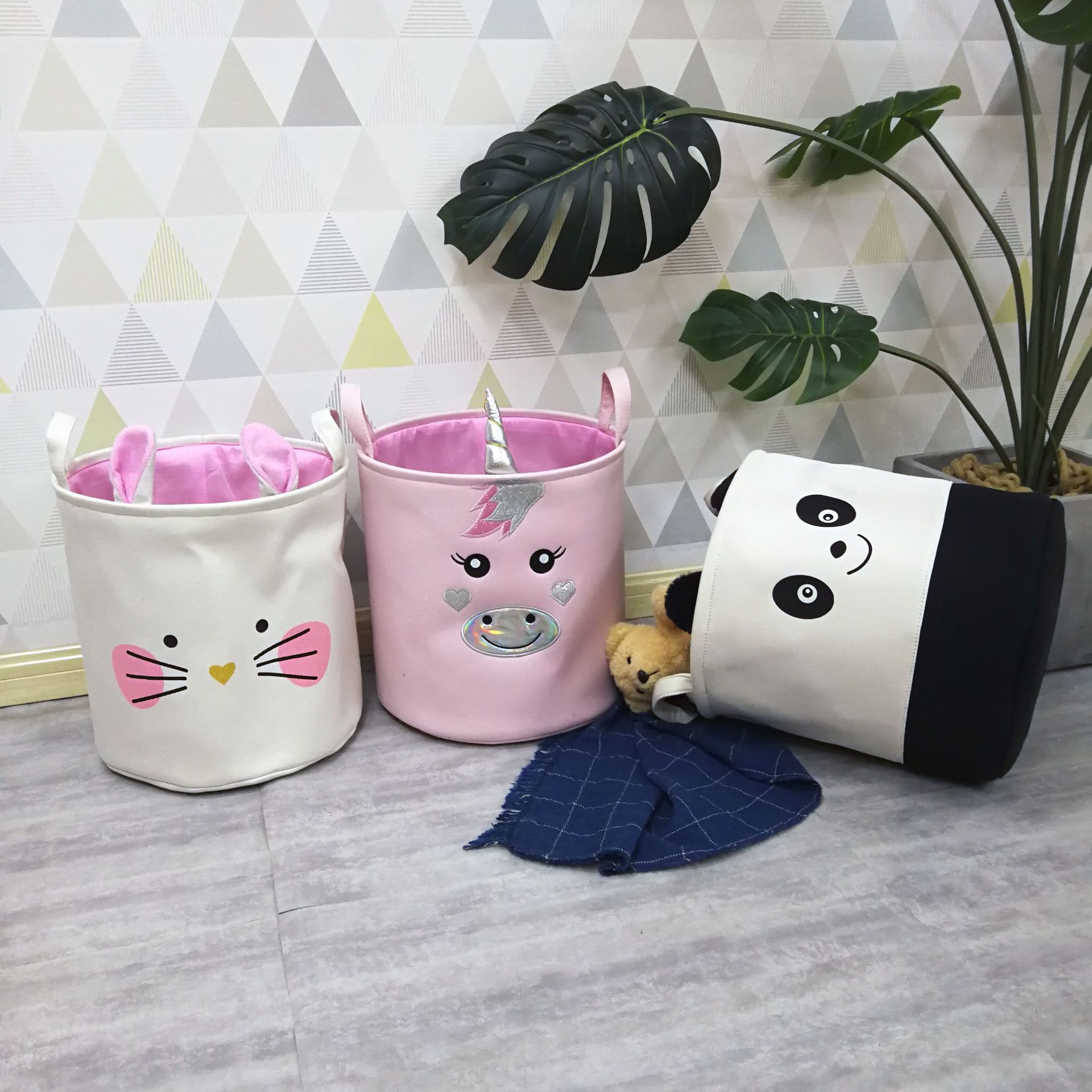 Factory direct supply cross-border thick fabric cartoon pattern toy clothes storage bin dirty laundry basket square storage box