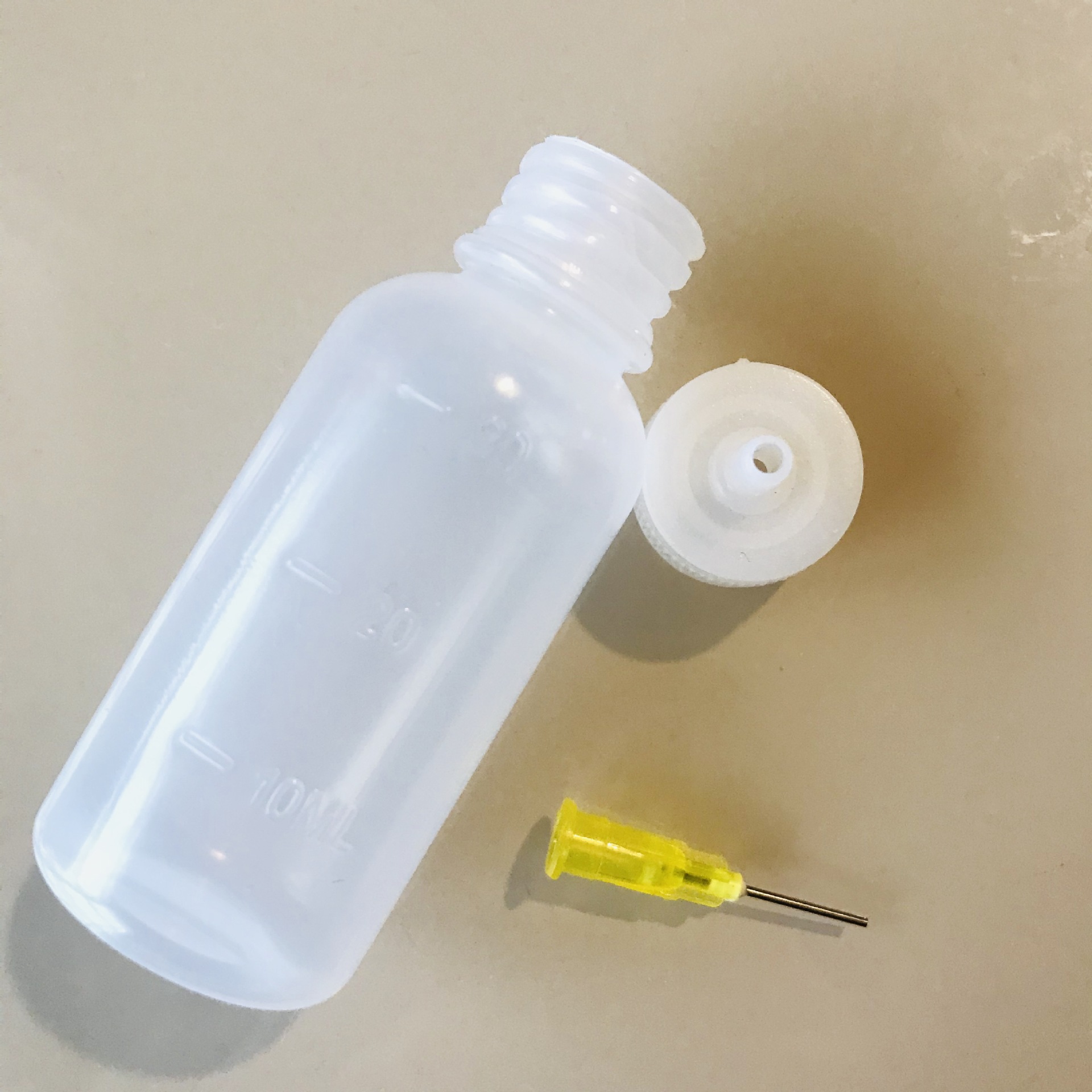 Manufacturers supply pointed dispensing bottle Rosin pot 30ml soft plastic bottle with needle dispensing bottle with needle