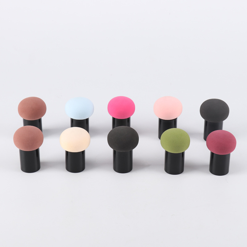 Air cushion BB cream mushroom head puff round head small mushroom puff with handle makeup sponge foundation mushroom head wholesale