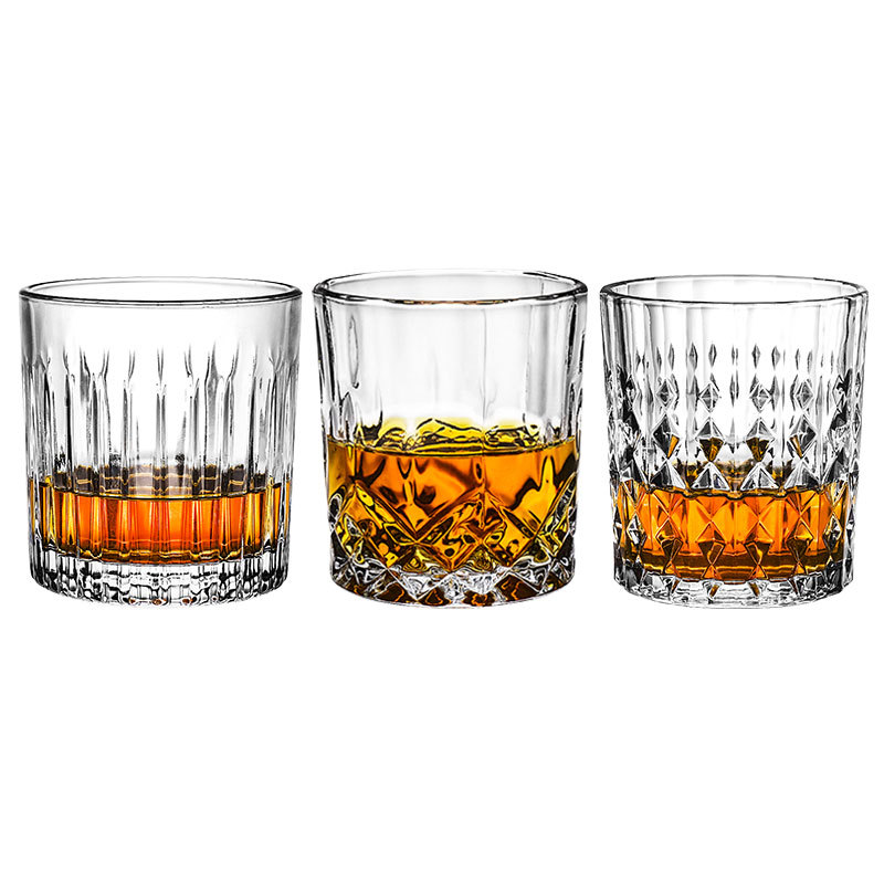 Whiskey glass wine glass foreign wine glass classical glass drinking glass brandy glass bar wine set beer glass
