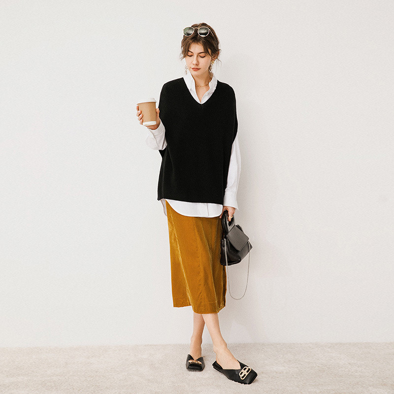 New Korean Style Vest V-neck Sweater Blogger Sense High Hidden Meat Fashion Casual Knitted Loose Vest for Women