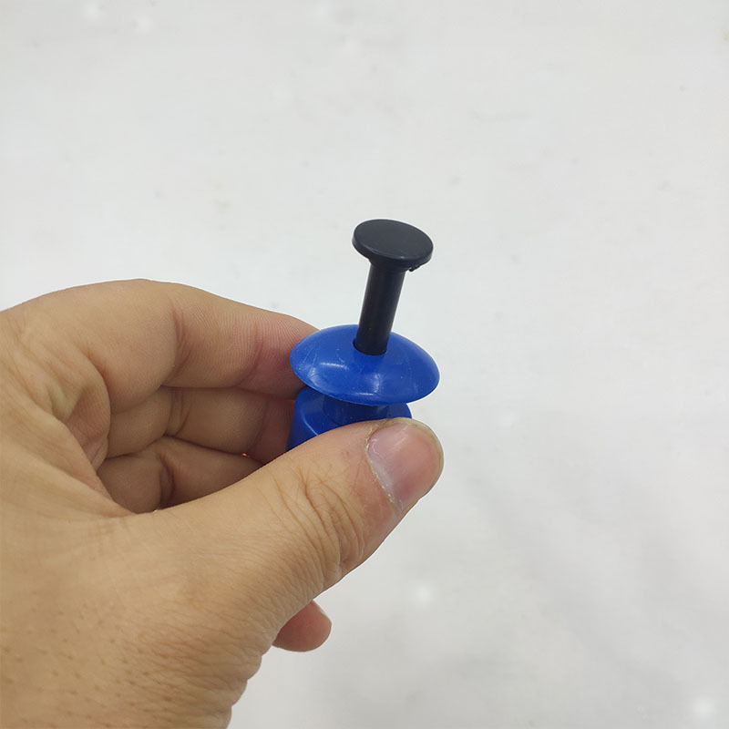 Red worm clip bait fast hanging earthworm clip fishing supplies fishing accessories automatic bait hanger