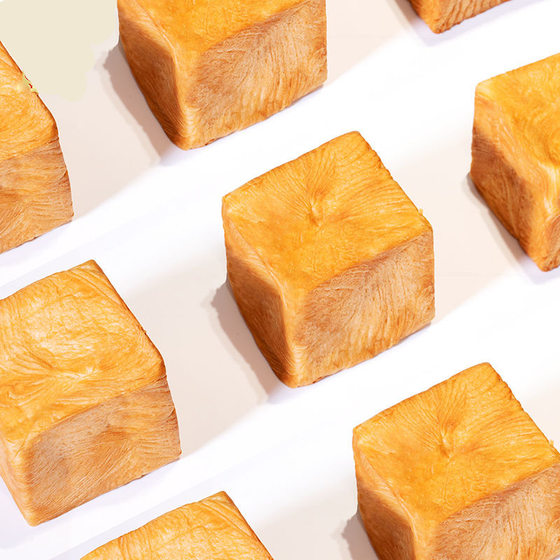 Raw toast shredded bread 70 g/bag milk flavor non-sandwich meal cake casual snack wholesale one-piece delivery
