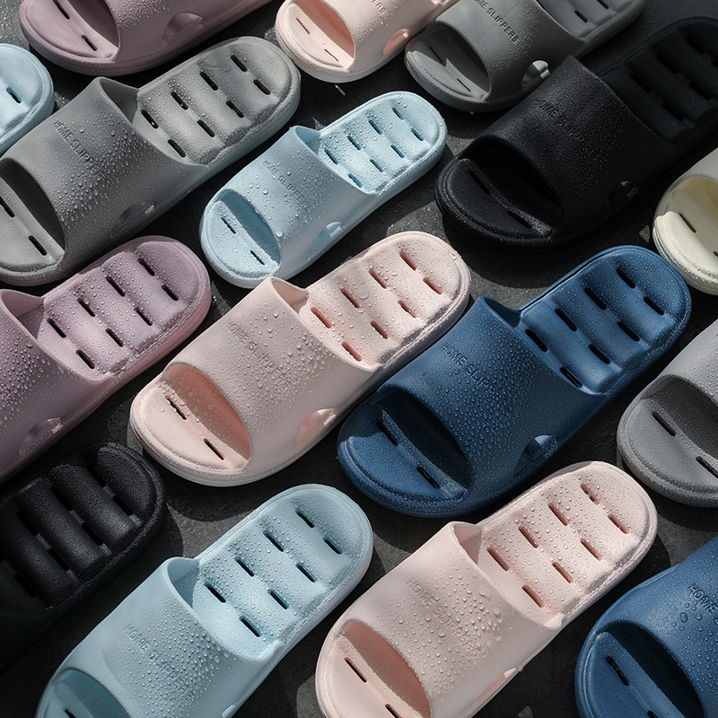 New eva home slippers summer soft couple deodorant hollow leaking sandals and slippers non-slip wholesale bathroom slippers