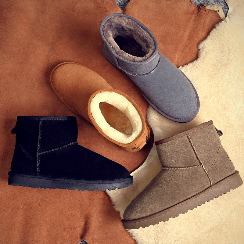 Winter New Snow Shoes Flat Bottom Short Tube Northeast Cotton Shoes Men's Fleece-lined Thickened Waterproof Warm Leather Snow Boots Women