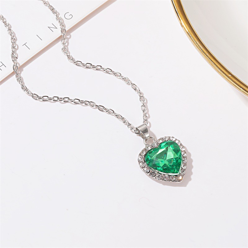 Cross-border Hot Selling Jewelry Titanic Crystal Gem Love Necklace Temperament Classic Ocean Heart Necklace