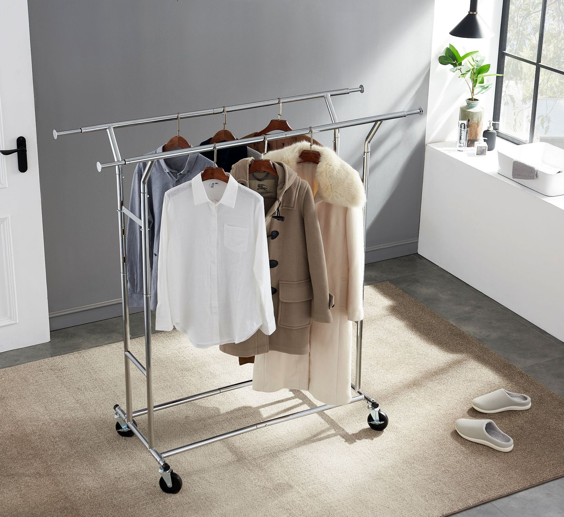 Thickened clothing store display rack simple wrought iron women's clothing display shelf with wheels removable floor hanger