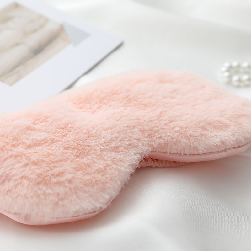 Cute plush eye mask cartoon shading sleep imitation silk eye mask autumn and winter fluffy lunch break sleep eye mask wholesale