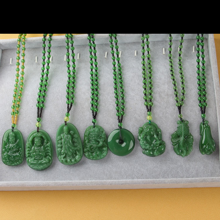 10 yuan model stall supply Jasper necklace sweater chain Guanyin Buddha Dragon brand thousand hands Guanyin brave with bead chain