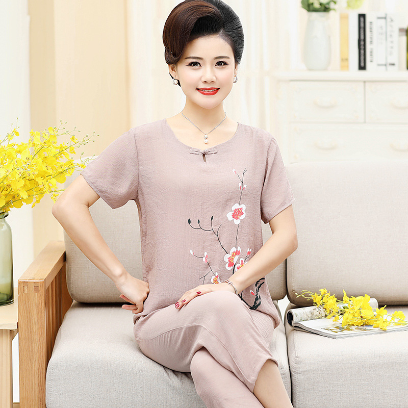 Middle-aged and elderly short-sleeved suit women's summer thin cotton and linen mom pajamas two pieces suit women's homewear can be worn outside