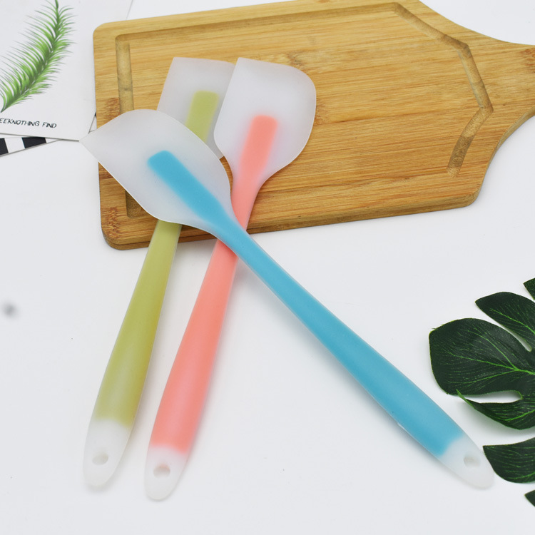 One-piece semi-transparent silicone scraper 28CM large semi-transparent scraper cake spatula baking cream mixing knife