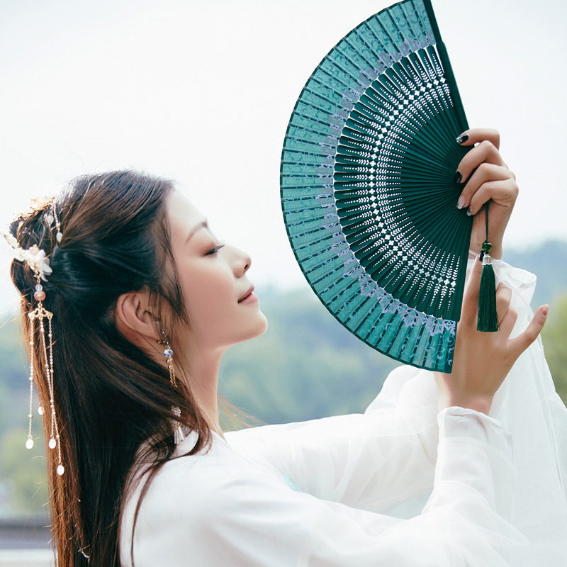 Chinese Style Lace Portable Silk Fan Japanese Style Folding Fan Bamboo Products Craft Fan Antique Style Small Gift Fan for Women