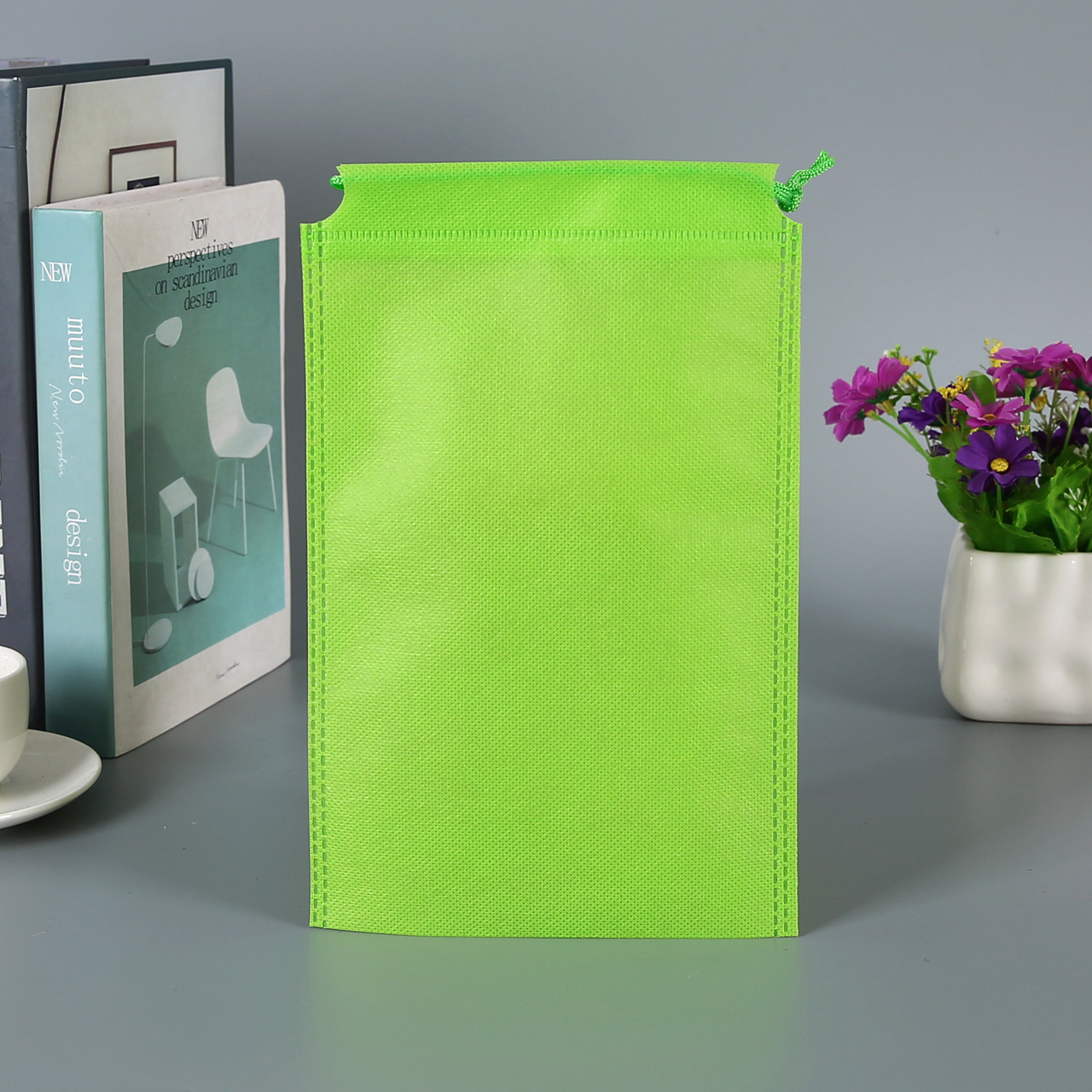 Non-woven drawstring bag in stock wholesale shoes clothing dustproof storage packaging bag drawstring bag printed logo