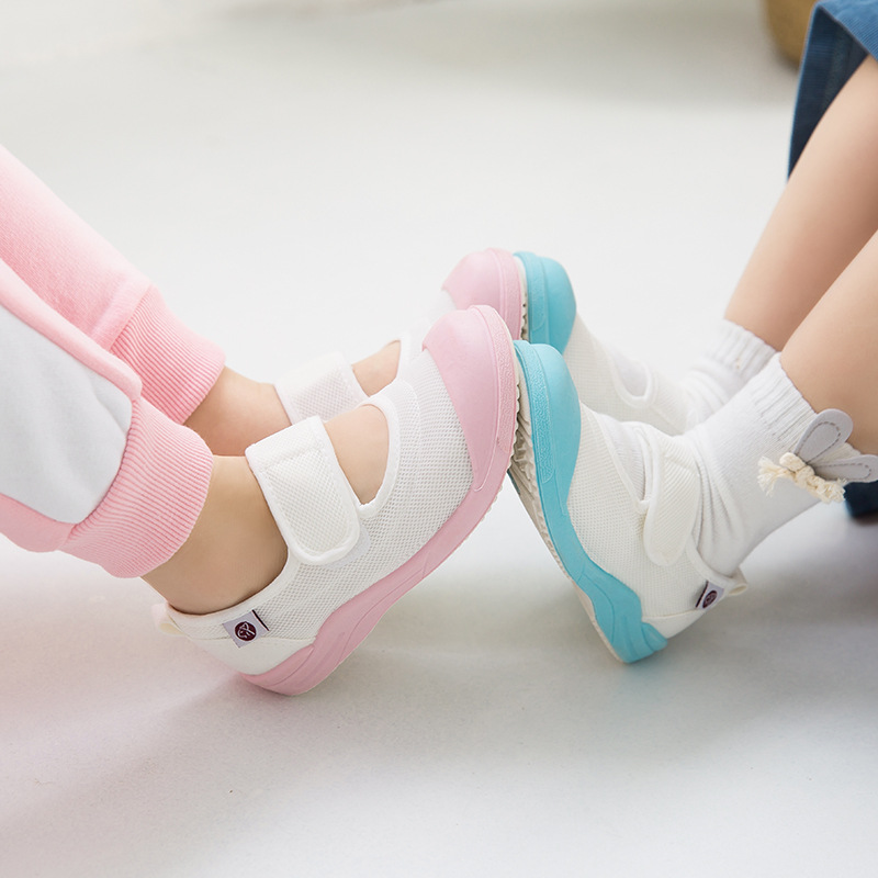Kindergarten White Shoes Soft-soled Canvas Shoes for Baby Girls Spring and Autumn Breathable Children's Sports Indoor Shoes