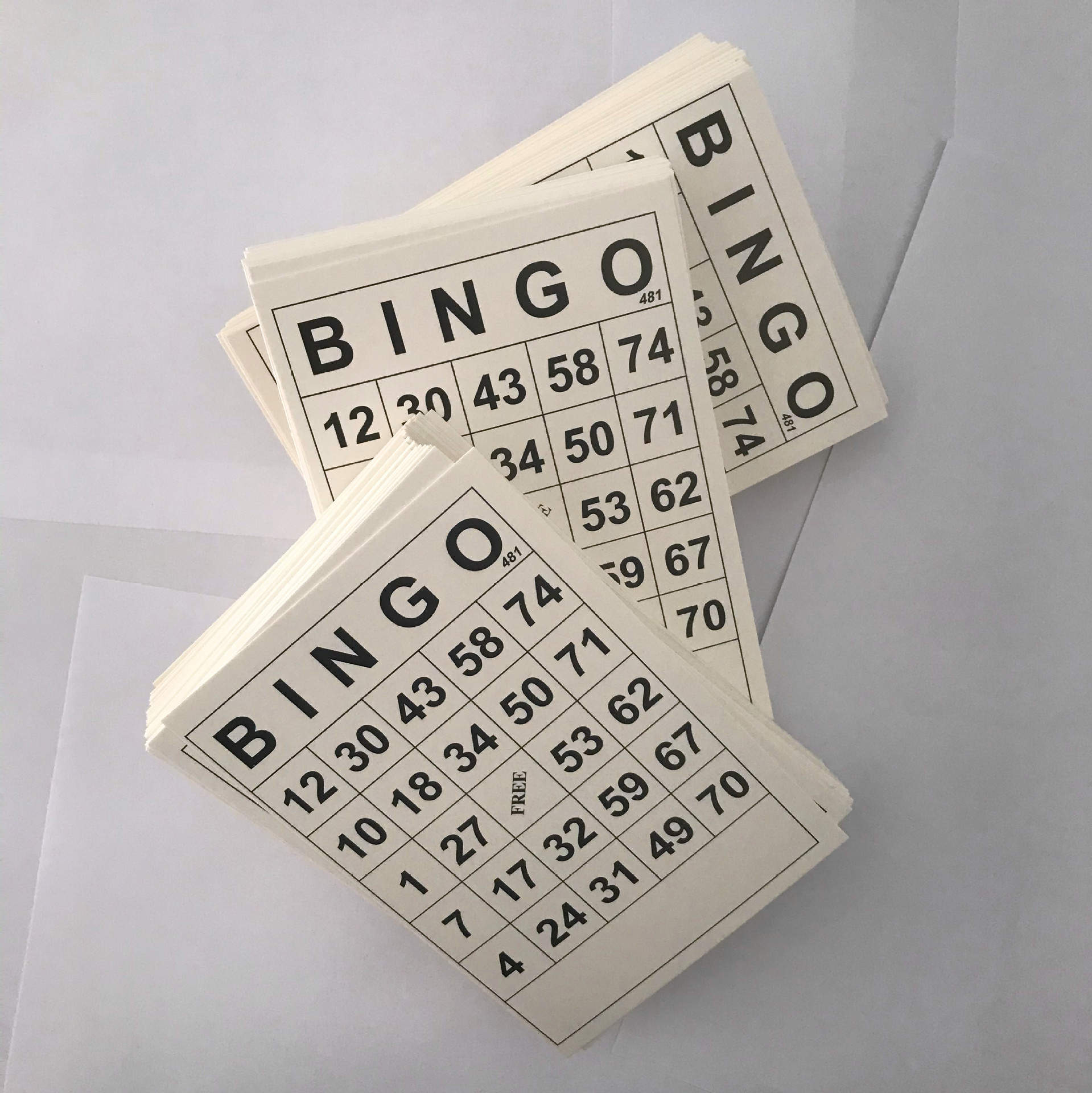 Cross-border hot selling 60 non-repeated BINGO cards BINGO card digital children's entertainment small game