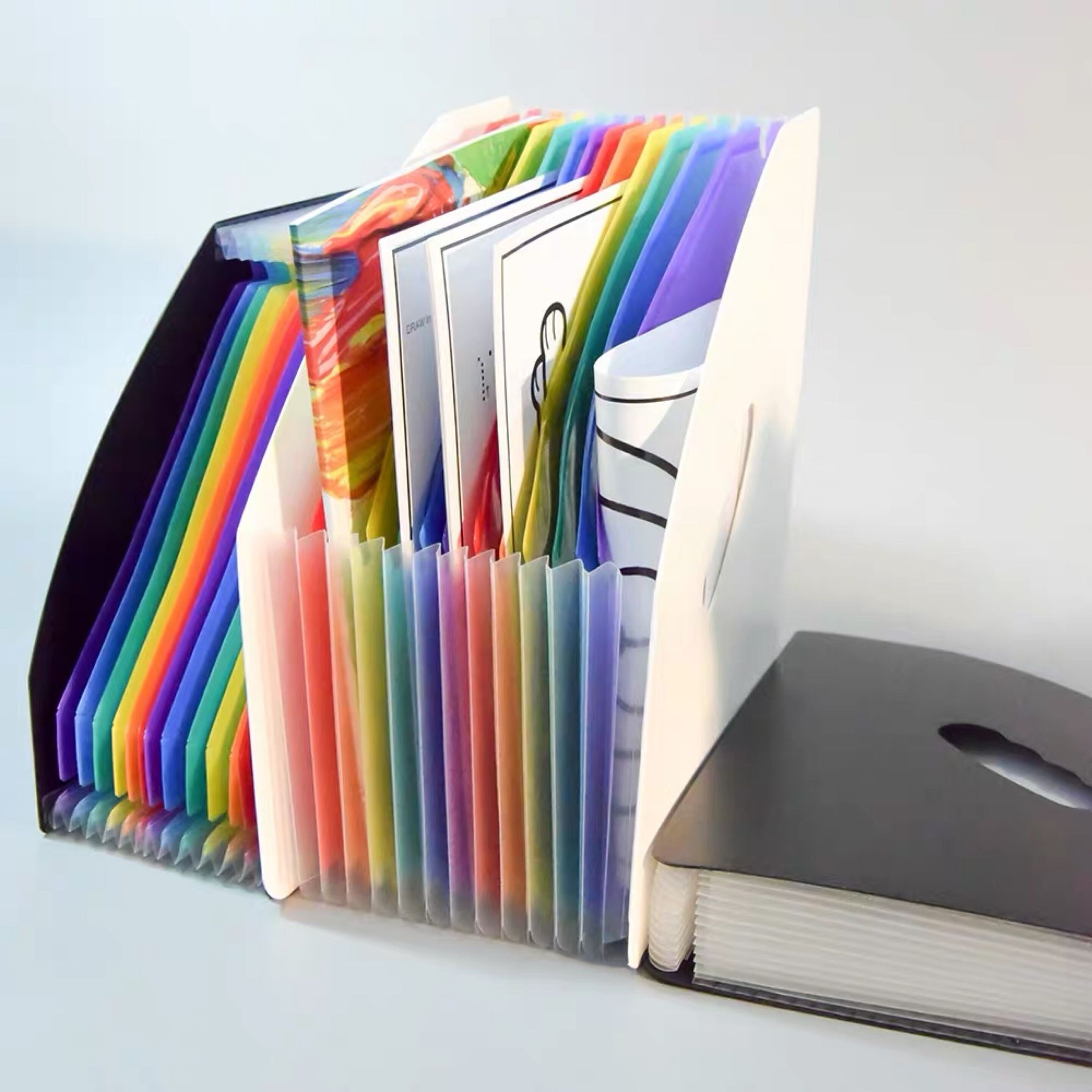 Self-supporting books and magazines information rack triangle 13-compartment color portable Japanese organ bag 25-compartment storage folder