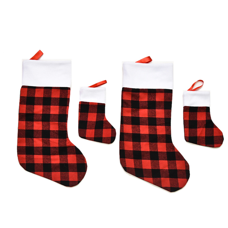 Cross-border new Christmas decorations red and black plaid plush Christmas stocking ornaments gifts gift candy bag pendants