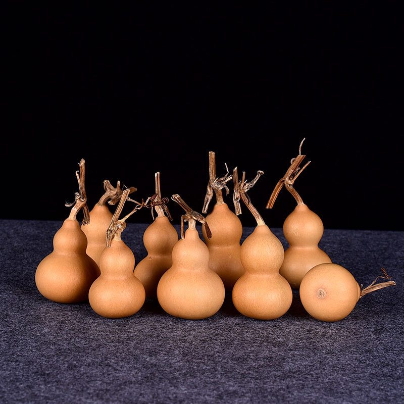 New hand-twisted gourd Liaocheng Wen play small gourd small beautiful grass gold gourd ornaments wholesale gourd