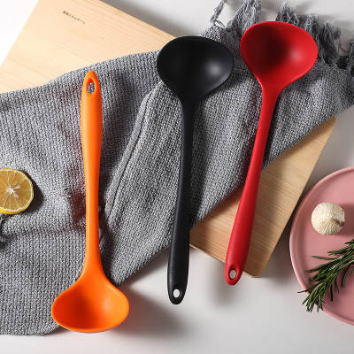 Silicone soup spoon Chinese soup Shell Integrated soup spoon large soup spoon anti-scalding porridge Spoon hot pot spoon multi-functional spoon manufacturers