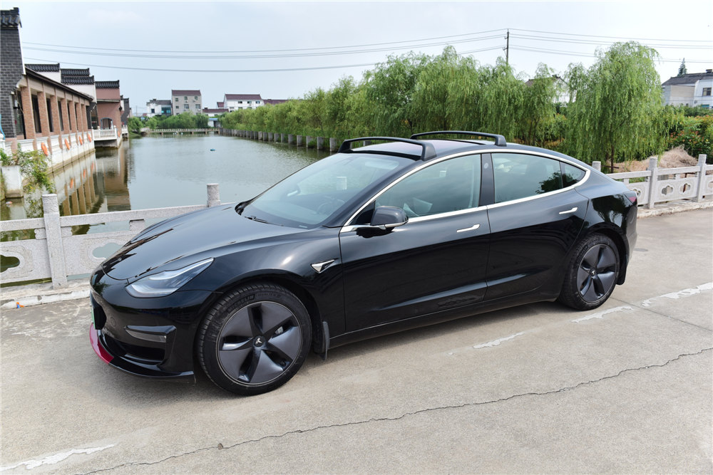 Suitable for Tesla Tesla Model3 and Y aluminum alloy roof car luggage rack rail roof luggage rack