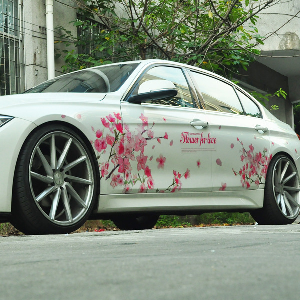 クリエイティブユニークな車のドアスクラッチカバーステッカー桜の花のデザイン装飾アクセサリーバンパーライト眉毛デカール|undefined