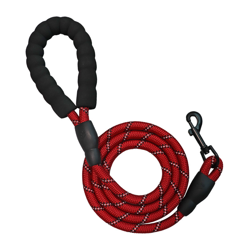 Dog traction rope does not use hand reflective traction rope thickened large dog walking rope 1.5 meters round rope pet supplies
