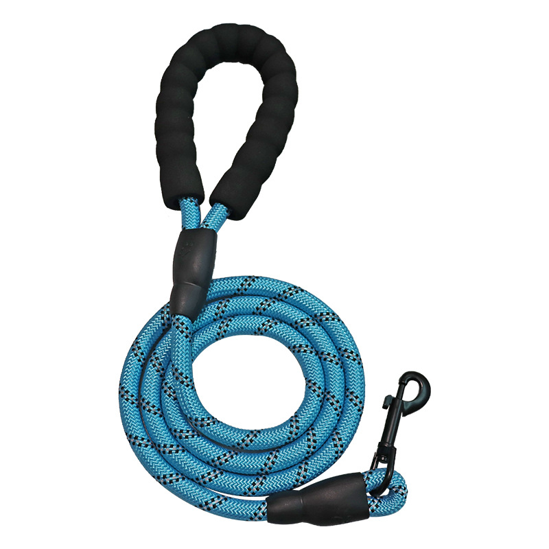 Dog traction rope does not use hand reflective traction rope thickened large dog walking rope 1.5 meters round rope pet supplies