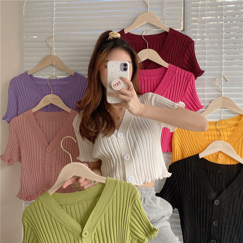 2023 New Retro French Slim Fit Short V-Neck Sweater Short Sleeve Top Cardigan Women