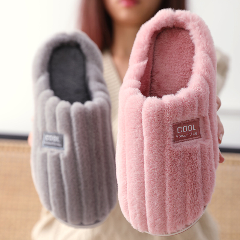 Autumn and Winter Cotton Slippers for Women Couple Home Indoor Warm Plush Slippers for Men Anti-slip Thick Cotton Slippers for Winter