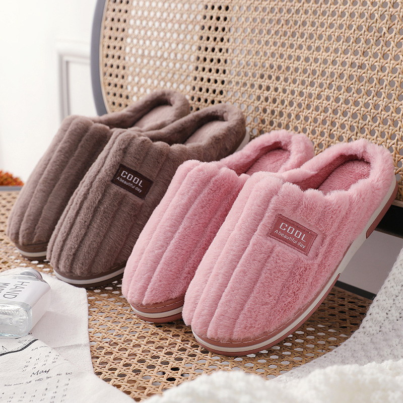 Autumn and Winter Cotton Slippers for Women Couple Home Indoor Warm Plush Slippers for Men Anti-slip Thick Cotton Slippers for Winter