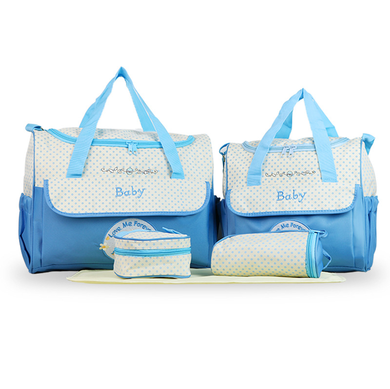 Multifunctional anti-splashing water mother and baby bag manufacturers a generation of large capacity can be installed fashion Mummy bag medium five-piece set