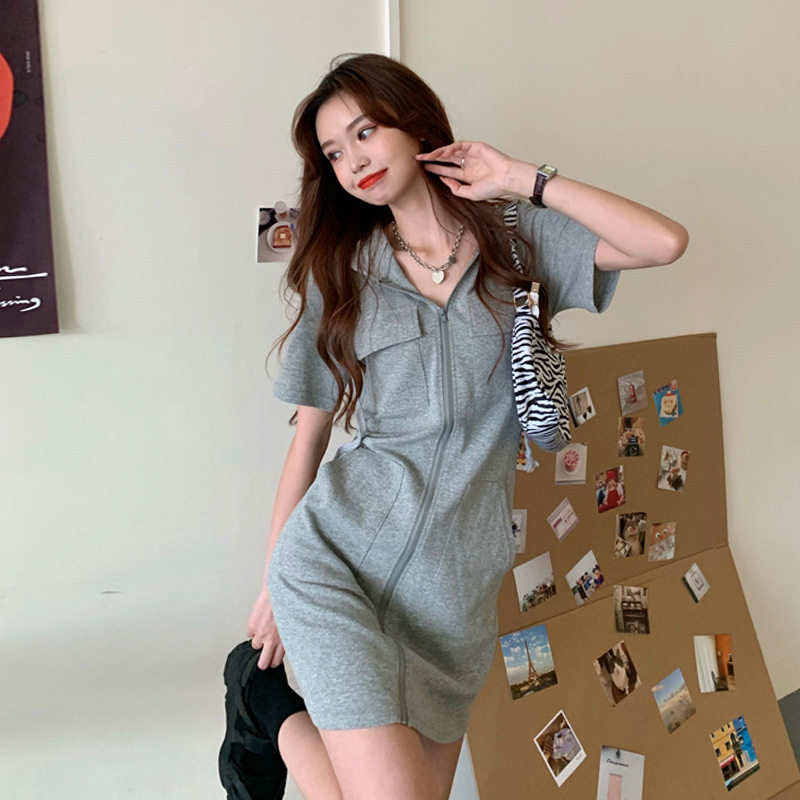 Summer 2024 New hooded small slimming temperament short sleeve zipper dress women's clothing