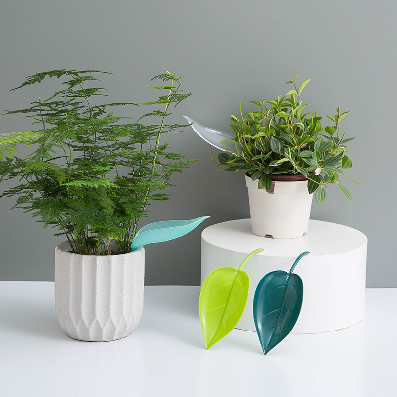 A2928 Creative Potted Tree Leaf Type Diversion Watering Funnel Plant Drainage Watering Device Watering Device