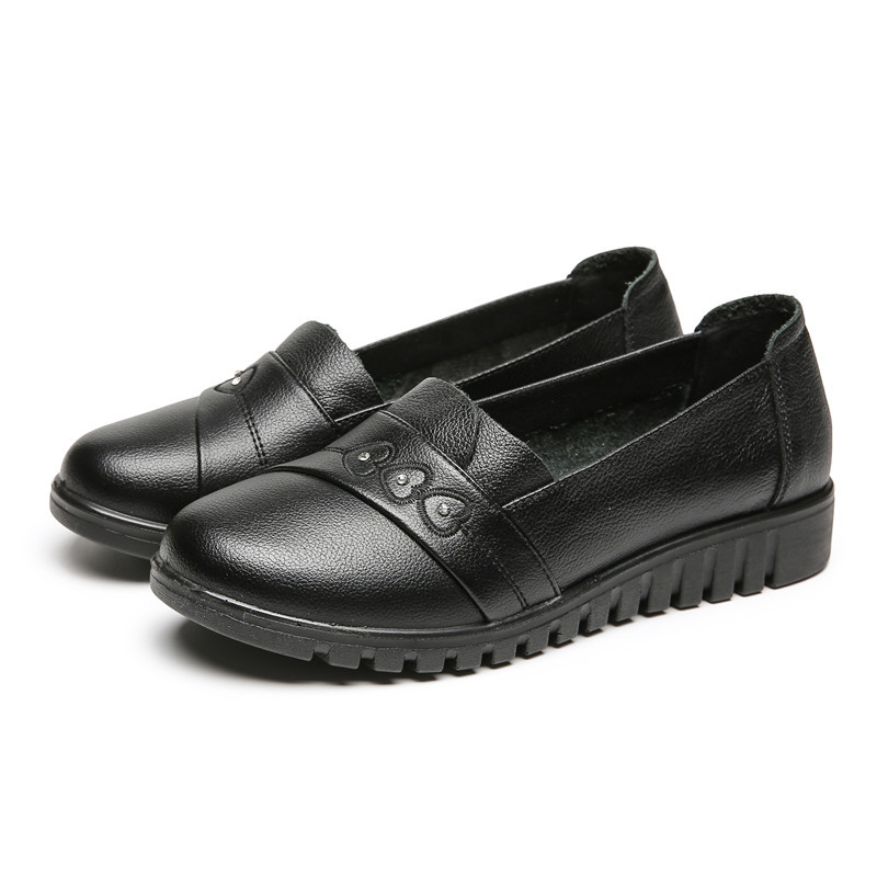 [First layer of cowhide] new mother Shoes shoes leather work shoes women's middle-aged and elderly flat non-slip shoes women's large size