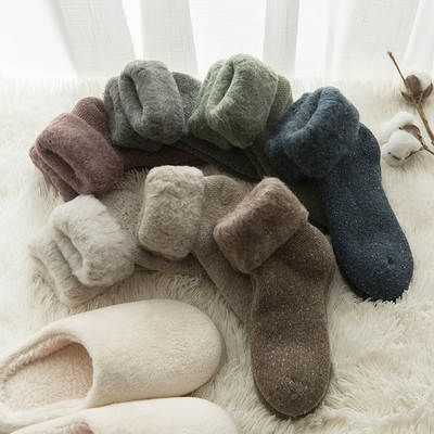 Super thick wool socks winter women's tube socks thickened velvet snow socks large size sleep socks ski socks floor socks