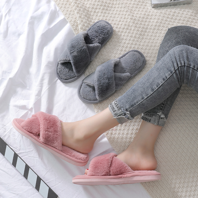 Amazon Explosions Cross Plush Slippers Autumn and Winter New Indoor Warm Cotton Slippers Thickened Leaky Toe Mao Mao Slippers