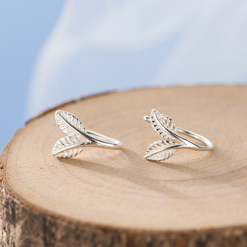 Leaf Earrings Female Original Niche Design Fresh Leaves Sprouting Ear Hanging Mori Simple Korean Style Student Earrings