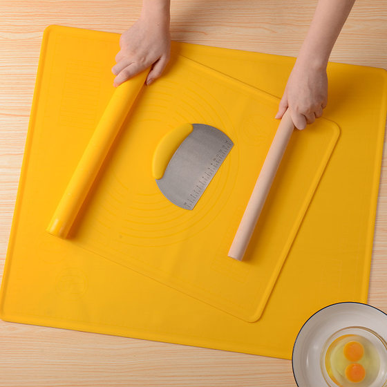 Food grade silicone and dough pad cutting rolling three-piece thickened non-stick dough pad with scale flour pad