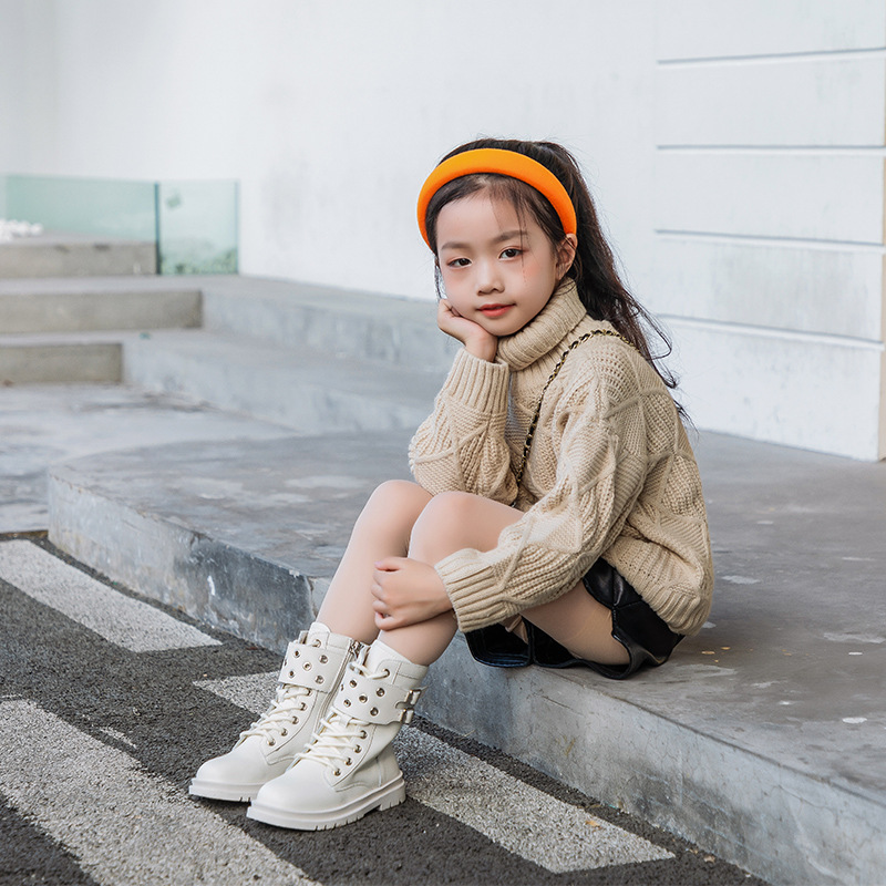女の子のマーティンブーツ超繊維子供のショートブーツ春と秋のシングル年の新型英倫風ショーの黒い綿のブーツ|undefined